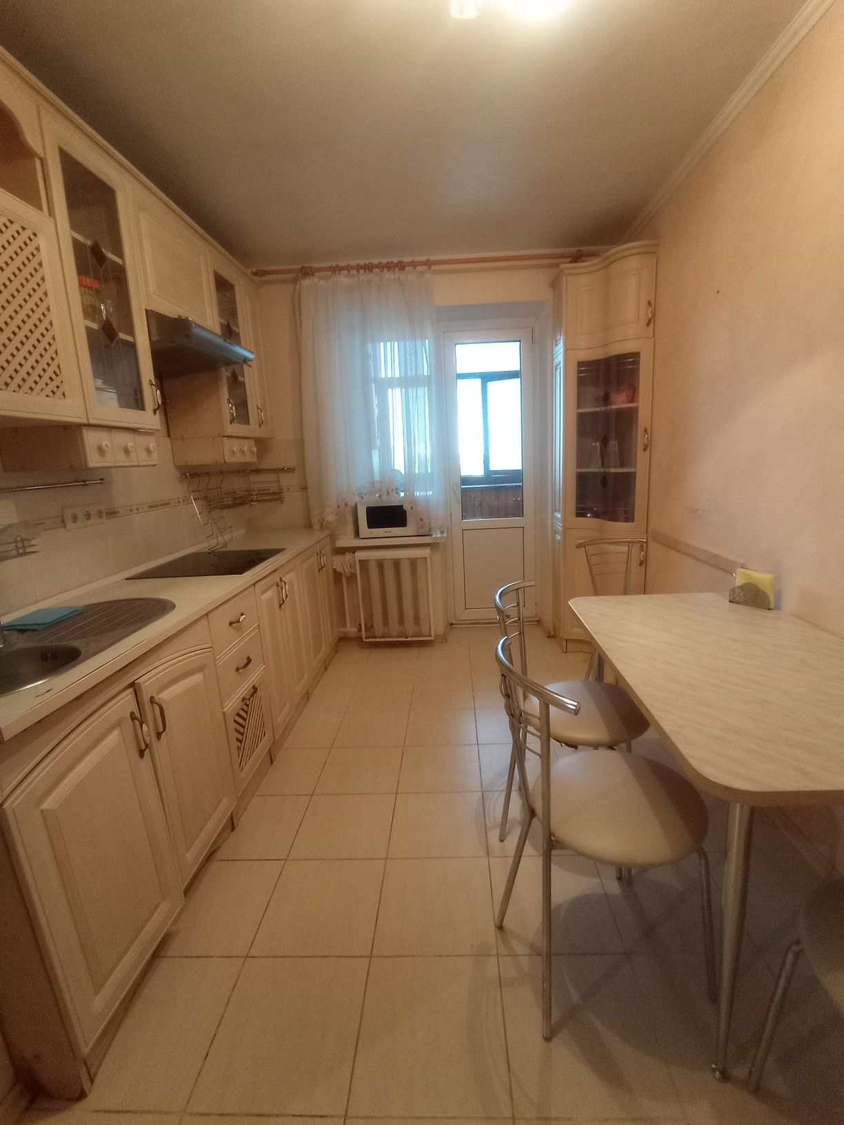 Квартира подобово Івана Мазепи, 13 (4-кімн), Музикалка — фото 2